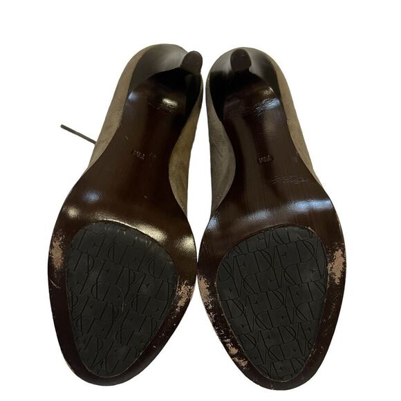 Diane von Furstenberg Women's Tan Suede Lace Up Stiletto Heels Pump Size 7 - Picture 4 of 11